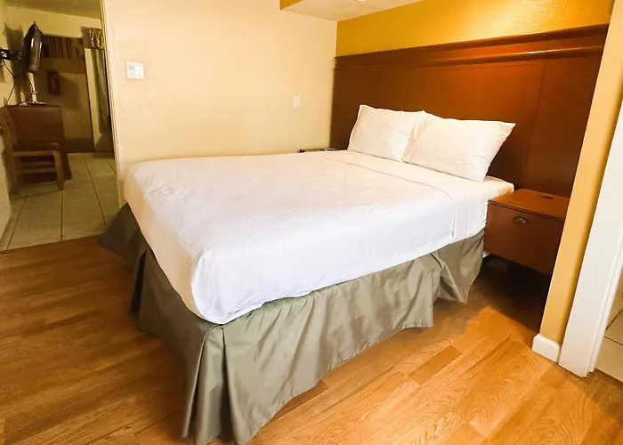 Roundhouse 5* Pinetop-Lakeside