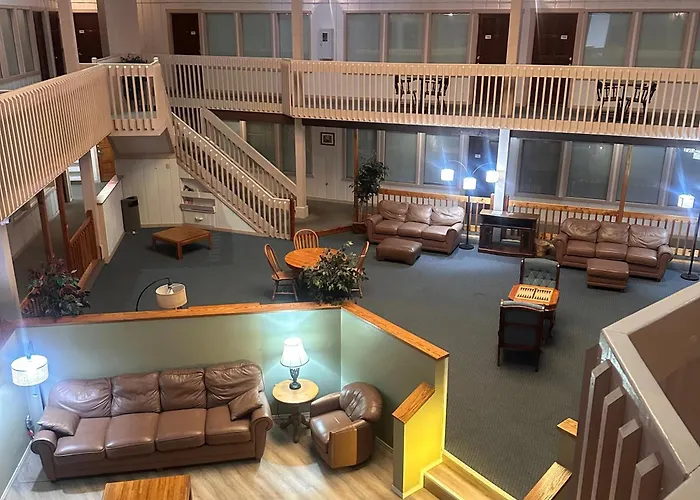 Roundhouse Hotel 5*