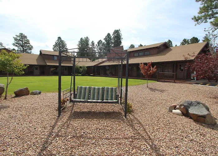 Hotel Roundhouse 5*