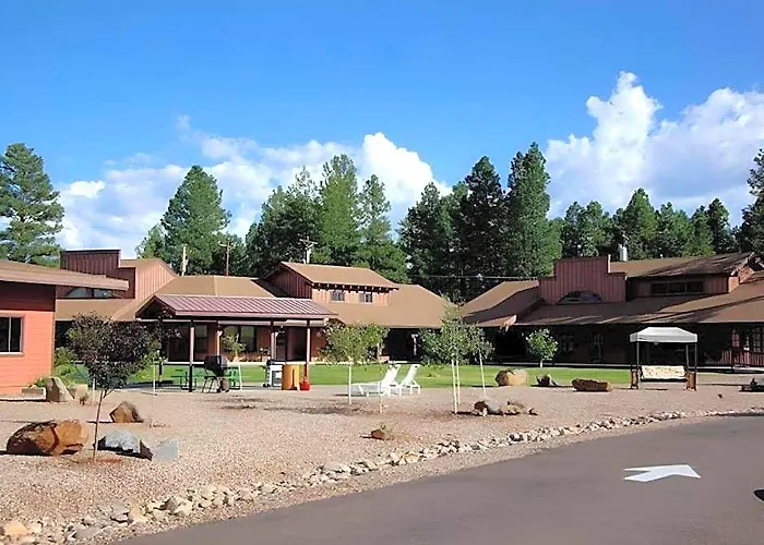 Roundhouse Hotel Pinetop-Lakeside