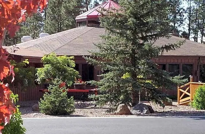 Hotel Roundhouse 5*